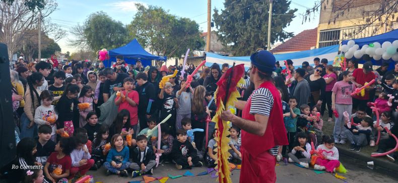 Por primera vez festejaron el D&iacute;a del Ni&ntilde;o en el barrio.&nbsp;