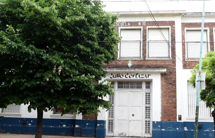 La Escuela Julio Cortázar, un símbolo en Lomas.