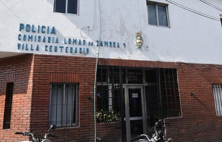 El imputado está detenido por la grave acusación.