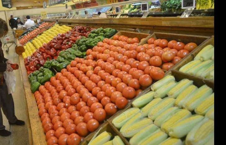 En los primeros diez lugares de los productos que más aumentaron figuran varias frutas y verduras.
