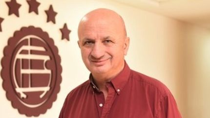 El presidente de Lanús tiene en claro los pasos a dar. El presidente de Lanús tiene en claro los pasos a dar.