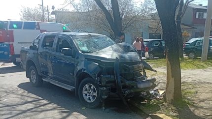 Así quedó la camioneta tras el choque en Temperley.