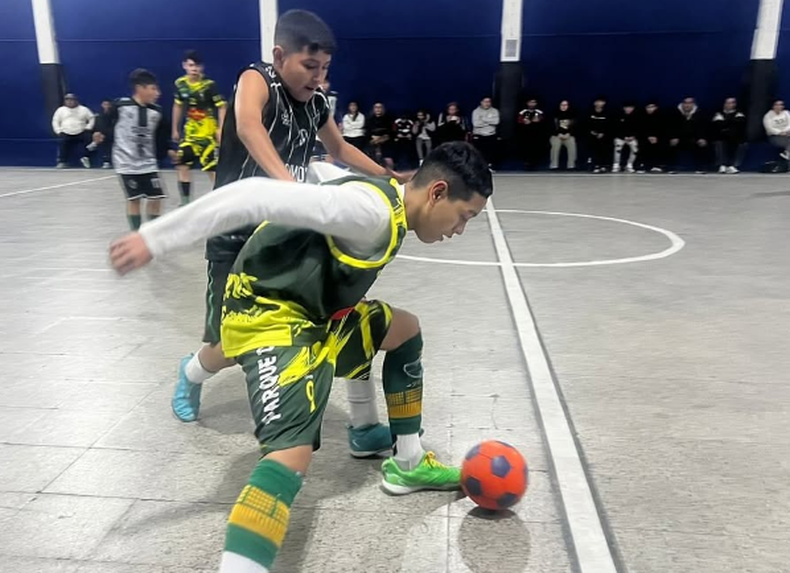 la participación está pensada para que distintos equipos de la comunidad tengan la posibilidad de sumarse y ser parte de esta experiencia deportiva.