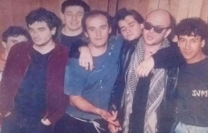 Luca, junto a los integrantes de Sumo.