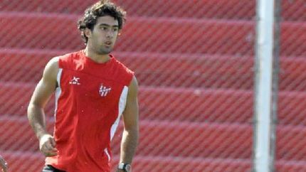 temperley acelera por un lateral izquierdo temperley acelera por un lateral izquierdo