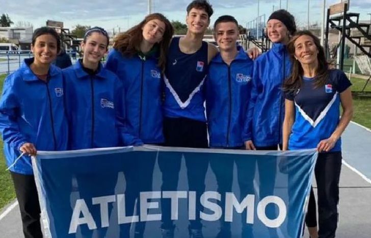 El equipo de Atletismo de Lomas atraviesa una gran temporada.