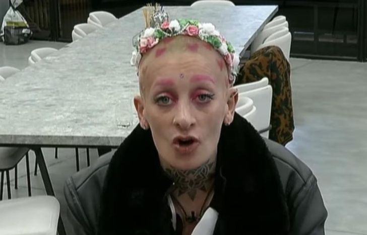 Furia dejó la casa.