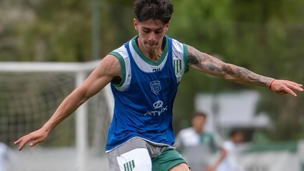 El lateral se sometió a estudios médicos tras el partido ante Rosario Central.