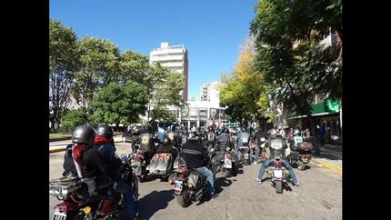 una caravana fierrera llevara regalos para el jagüel