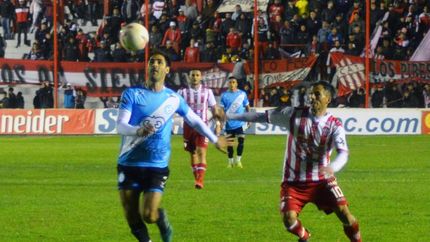 Talleres enfrentará a San Carlos en busca de las semifinales.