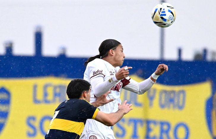 Alexis Duarte, delantero de Lanús.