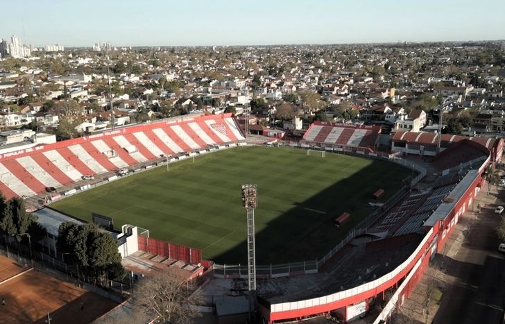 El estadio de Los Andes podría recibir visitantes en la Primera Nacional.