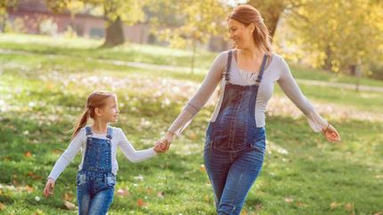 Materfem lucha por los derechos de las madres y sus hijos.