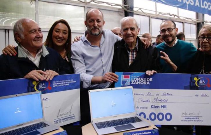 Martín destacó el esfuerzo que hicieron los adultos mayores.