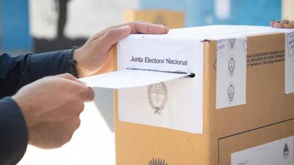 Los lomenses ya se encuentran ejerciendo su derecho a voto.