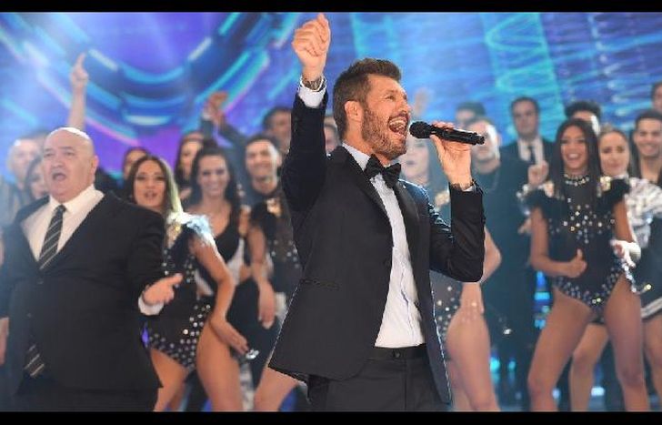 Todos los preparativos, detenidos.