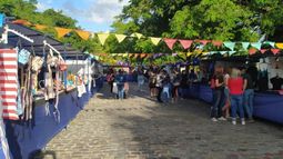 Todos los fines de semana en la Plaza Grigera.