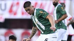 El futuro de Aarón Quirós estaría lejos de Banfield.