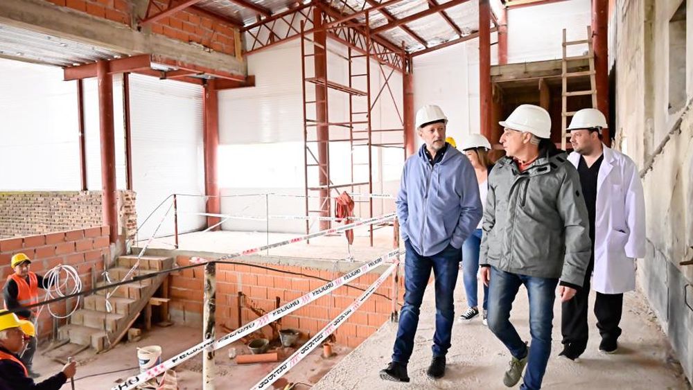 Insaurralde supervisó los trabajos en el espacio de la calle Cochabamba.