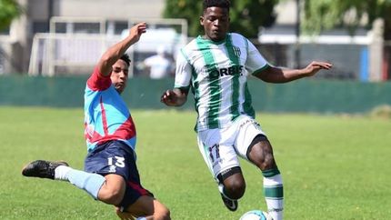 Dany Edjoo concetrará con la primera de Banfield ante Gimnasia y esgrima de La Plata..