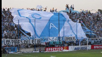 temperley y su costado mas noble: la historia de tres socios unidos por la solidaridad temperley y su costado mas noble: la historia de tres socios unidos por la solidaridad