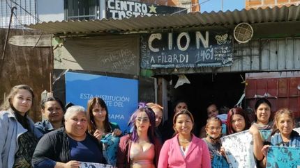 El curso comenzará mañana y durará ocho meses.