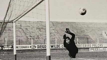 Ex jugador del Milrayitas. Ex jugador del Milrayitas.