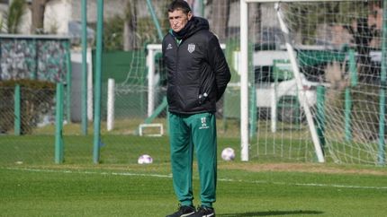 Falcioni delinea el equipo para la Copa de la Liga.