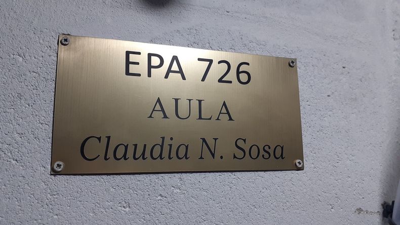 El aula de Fines Diversidad ahora lleva el nombre de Claudia Natalia Sosa.