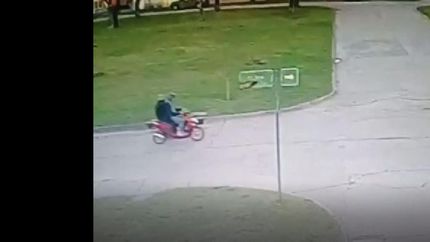 el video del momento en el que navila y su presunto asesino viajaban en moto rumbo a la quinta