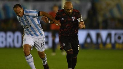 Atlético Tucumán le cortó el sueño a River de ser campeón.