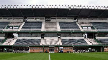 la fifa sanciono a banfield