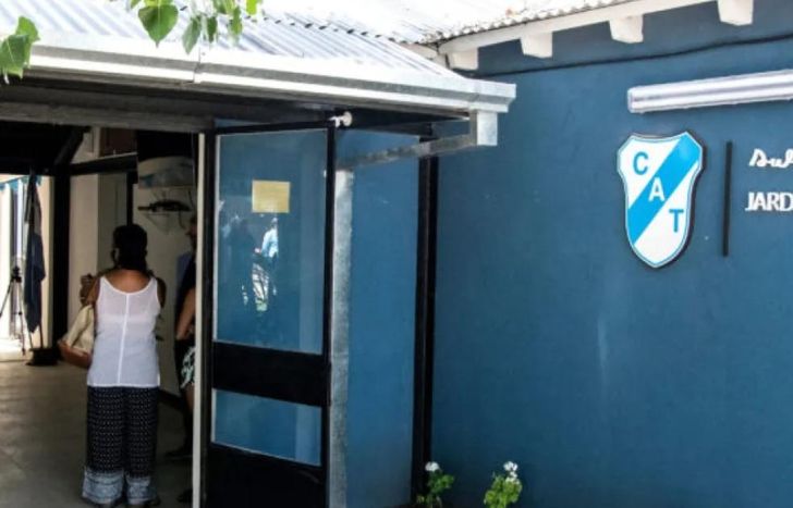 La charla será en el salón del jardín de infantes.