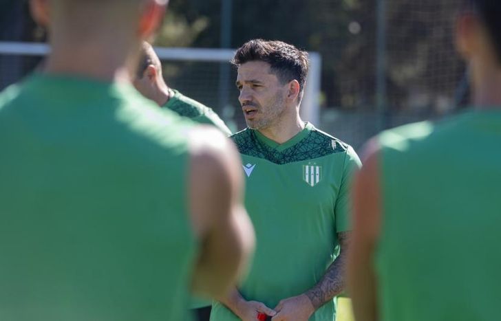 Ariel Broggi tiene 9 asegurado.