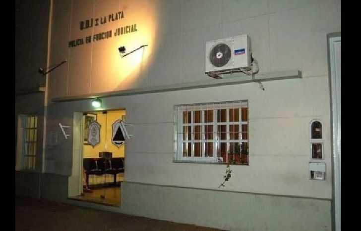 El caso lo investiga la DDI de La plata.