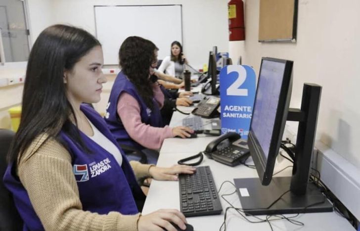 Dan turnos en Lomas para distintas especialidades.