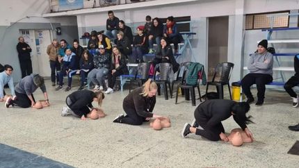 Jornada en el Club Juventud Unida de Llavallol.