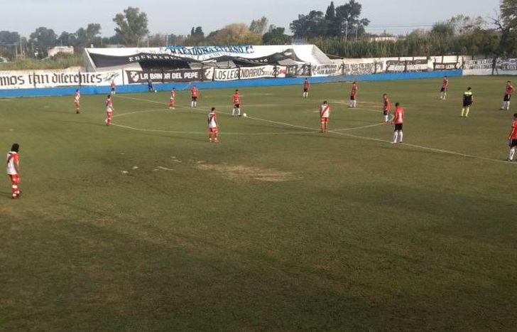 Claypole sumó su tercer empate en fila.