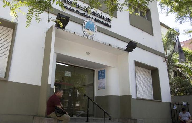 La atendieron en el instituto del quemado.