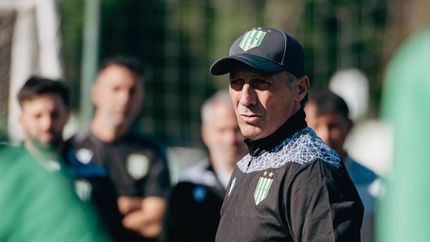 Pedro Troglio debutará este viernes por la tarde como entrenador de Banfield. Pedro Troglio debutará este viernes por la tarde como entrenador de Banfield.