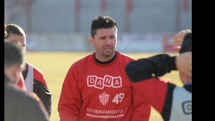 riestra sorprendio a talleres en escalada