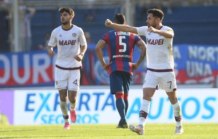 Acosta volvió a gritar un gol después de varios meses.