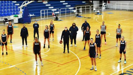 El plantel entrenará hasta el 30 en el Cenard.