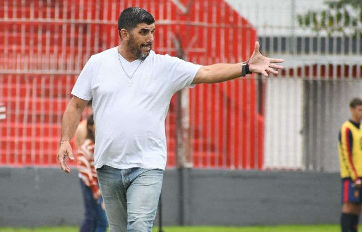 Ruiz quiere a todo el plantel completo.
