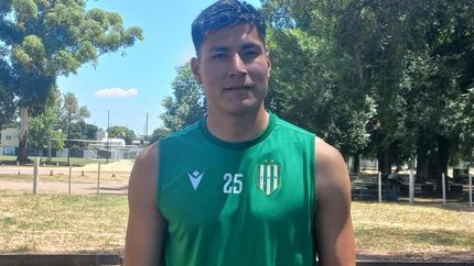 Diego Romero viene a plantearle competencia a Facundo Sanguinetti. Diego Romero viene a plantearle competencia a Facundo Sanguinetti.