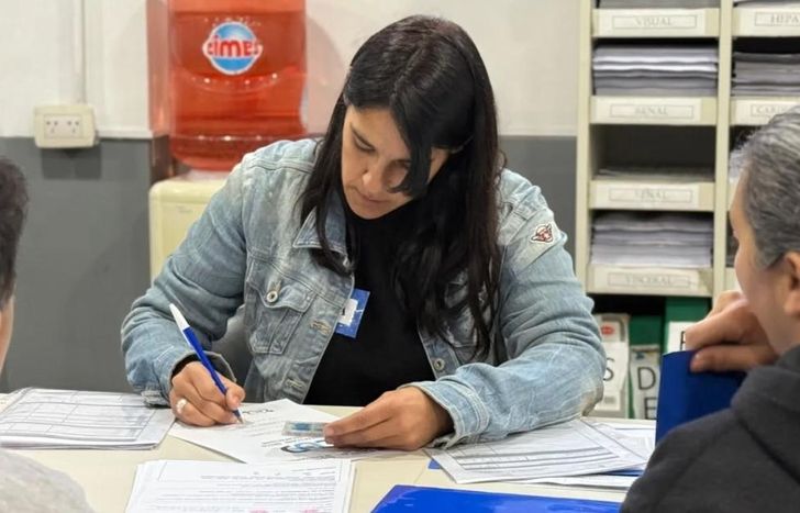 Una Junta Evaluadora se encarga de la evaluación presencial.