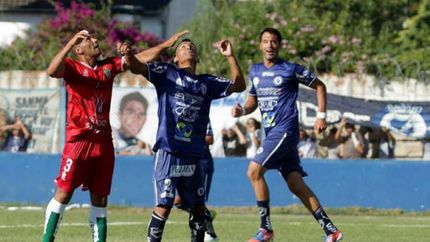 San Martín busca seguir escalando en las tablas.