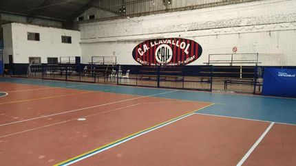 Atlético Llavallol se encuentra en Luis Piedrabuena al 200.