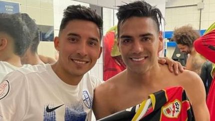 Mauro, Falcao y la camiseta del Rayo.
