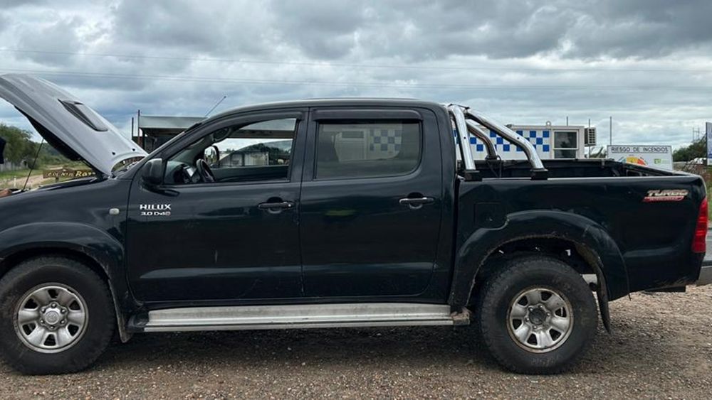 La camioneta robada en Lomas de Zamora, recuperada por la Policía. La camioneta robada en Lomas de Zamora, recuperada por la Policía.